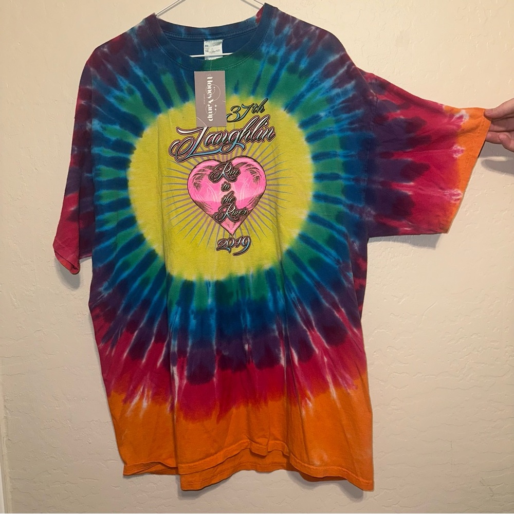 Tie-Dye Heart Graphic Tee